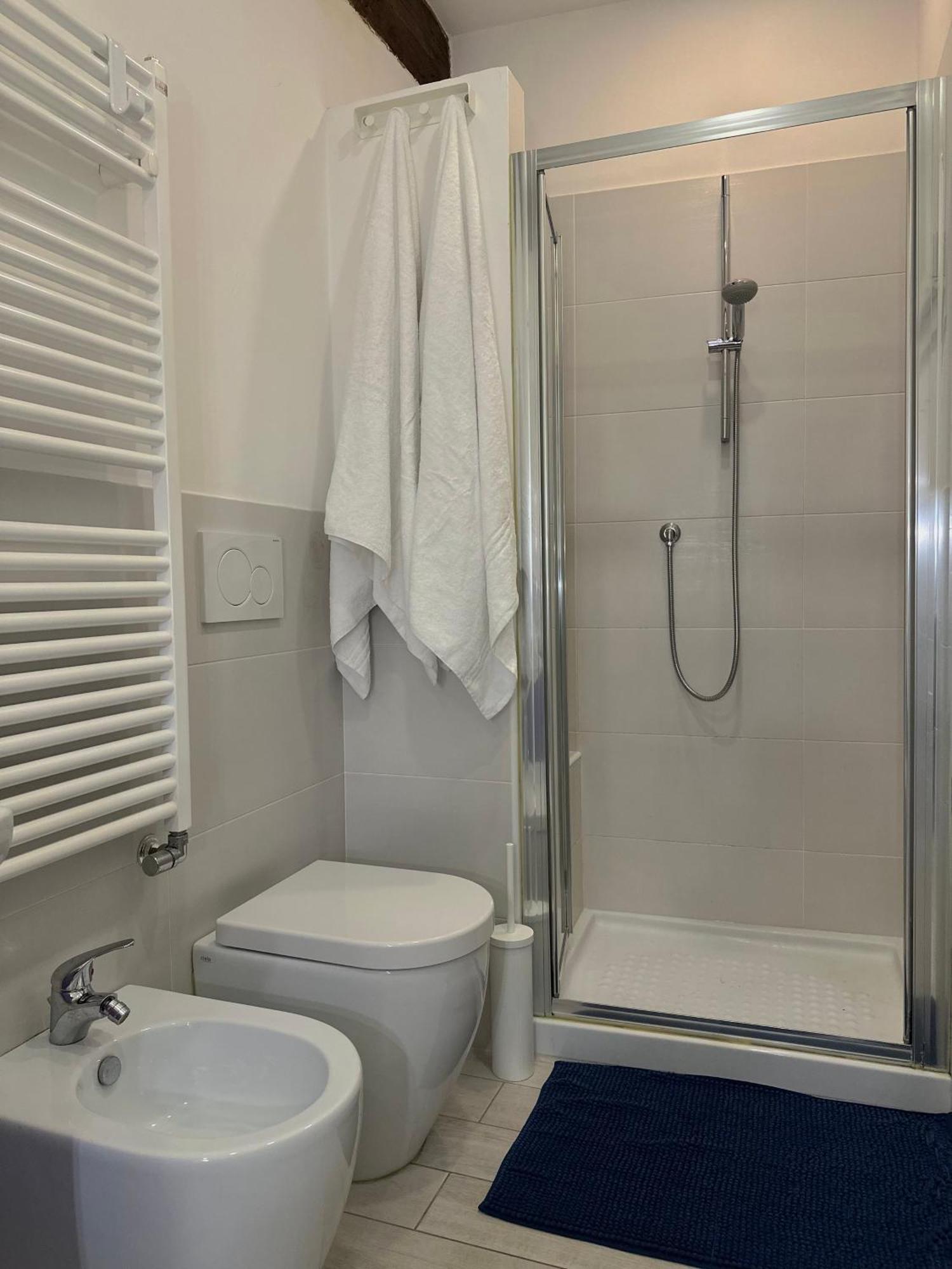 Fondazza Boutique Apartment Bologna Exteriör bild